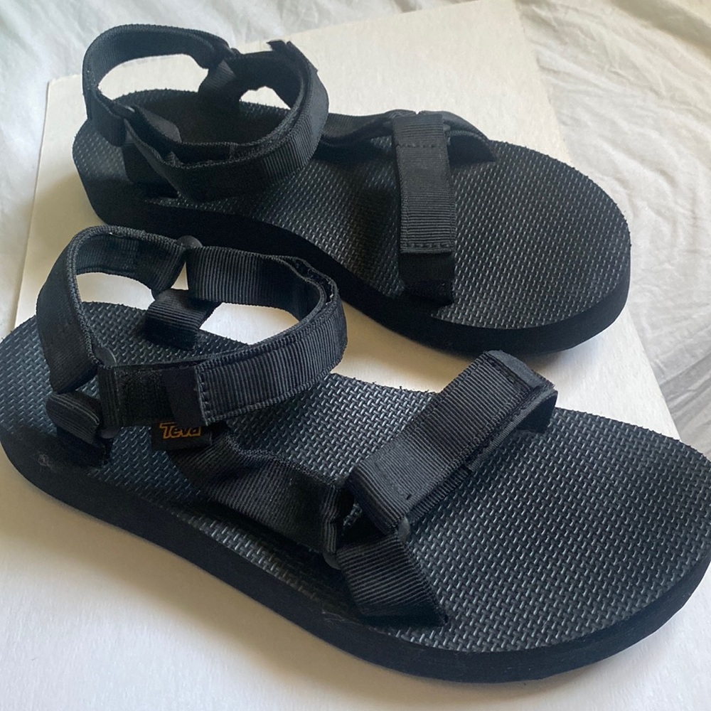 PreWorn Teva platform Sandals - 10